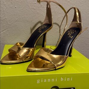 Gianni Bini Shiny Gold Heels